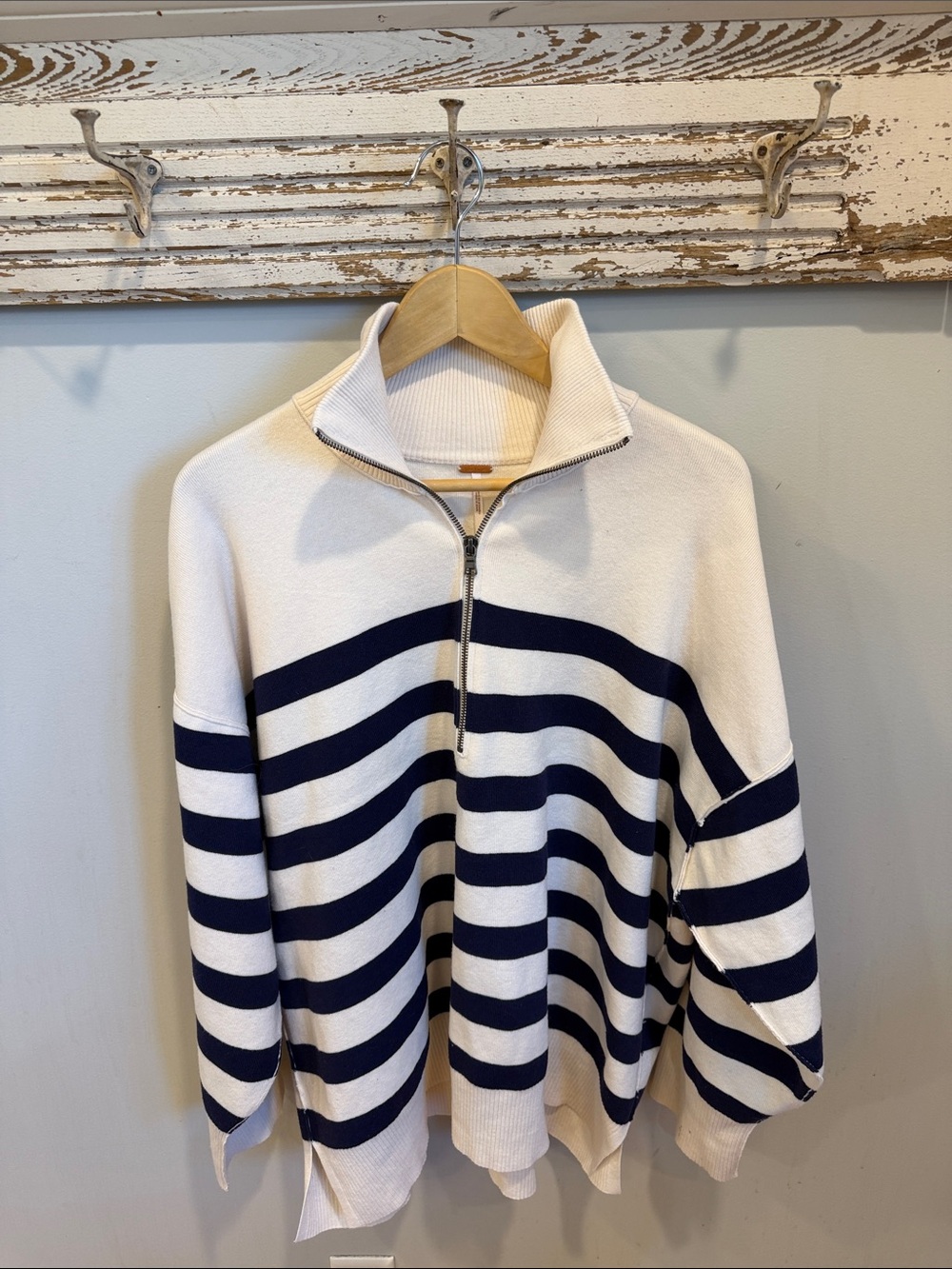 Free People Coastal Stripe Pullover Size Medium - Picture 4 of 10